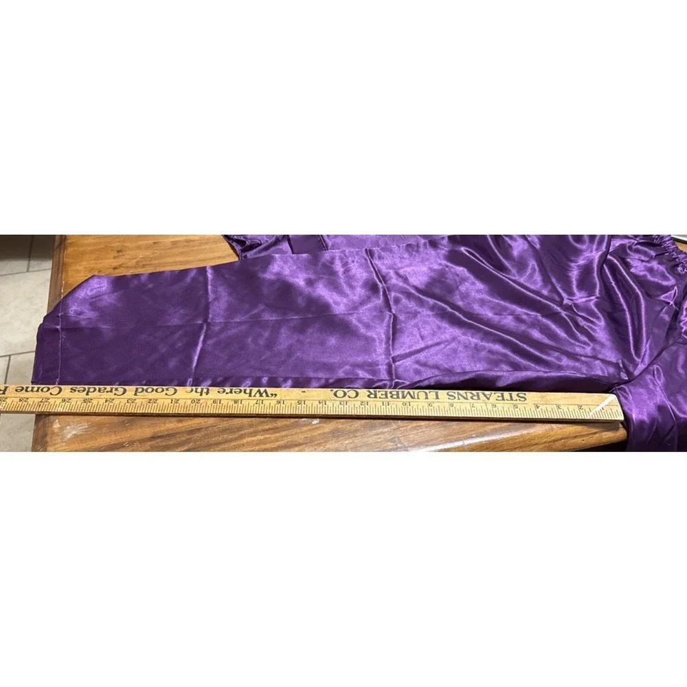 Miss Elaine Purple Silky/Satiny Pajama Set - Size Medium Petite NEW TAGs - Picture 7 of 8
